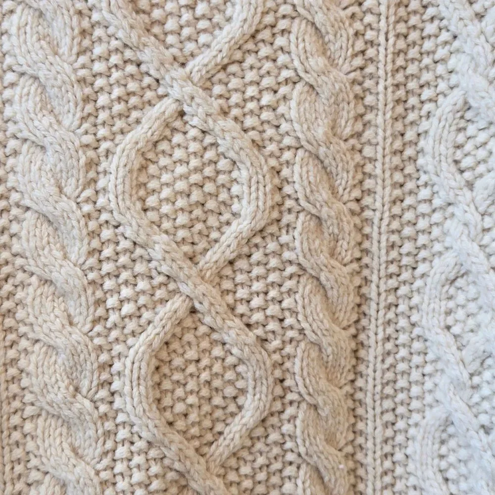 100% Wool Handknit Chunky Sweater, Oversized Medium - Picture 4 of 5